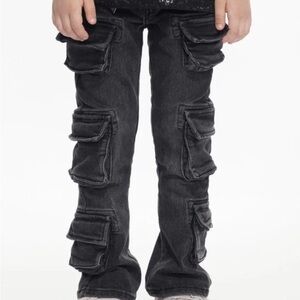 Valabasas Stylish Black Cargo Jeans. Size 5T